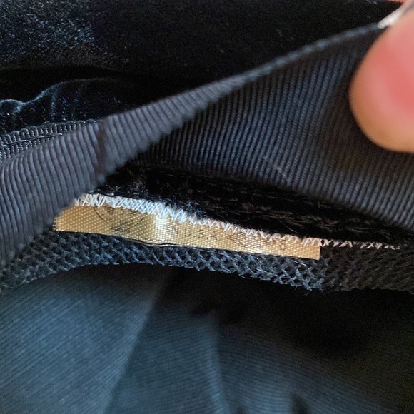 VTG 60’s CHRISTIAN DIOR Black Velvet Feather Hat - Picture 10 of 13